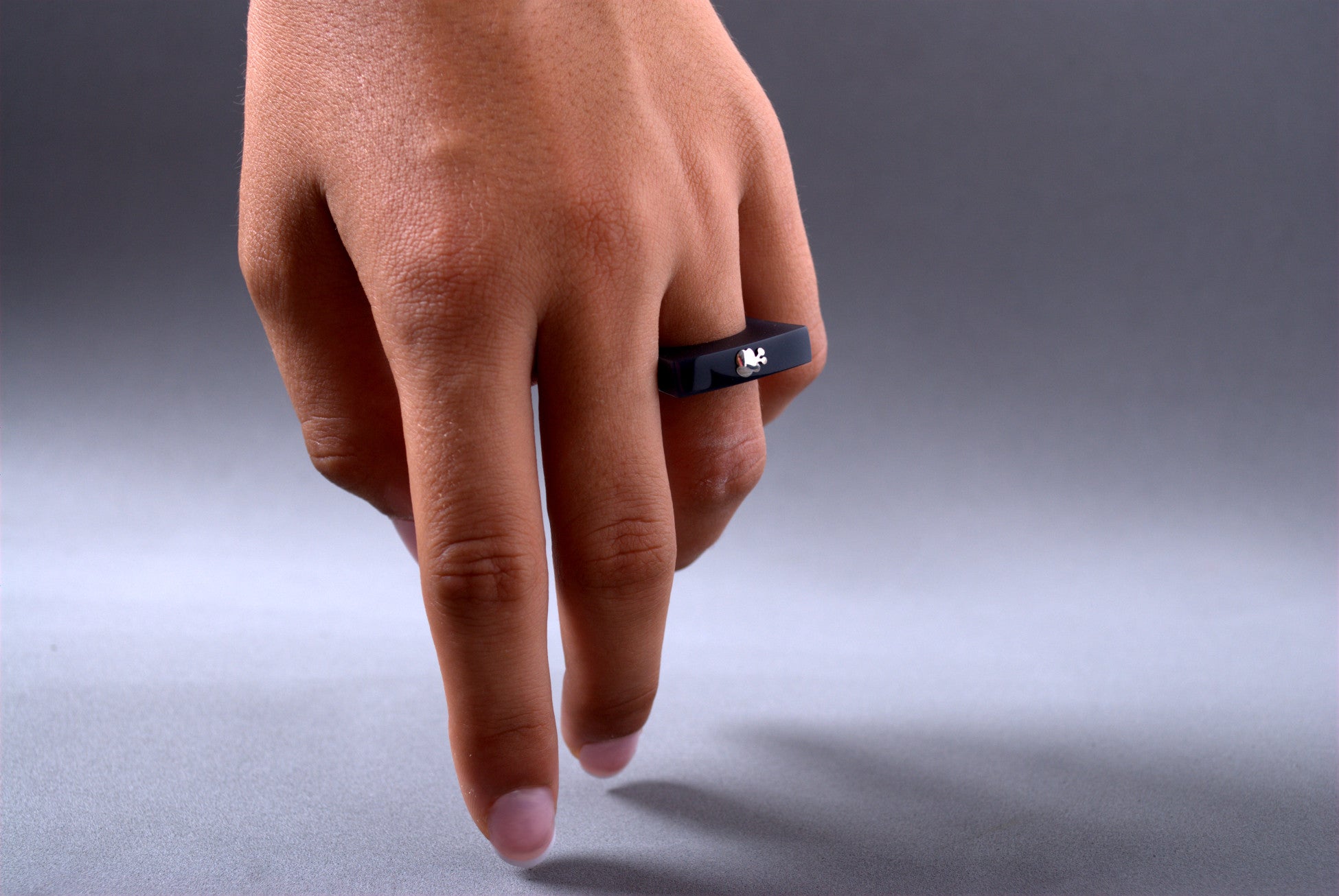 Anillo Papaiona T6Onto - Iced Graphito