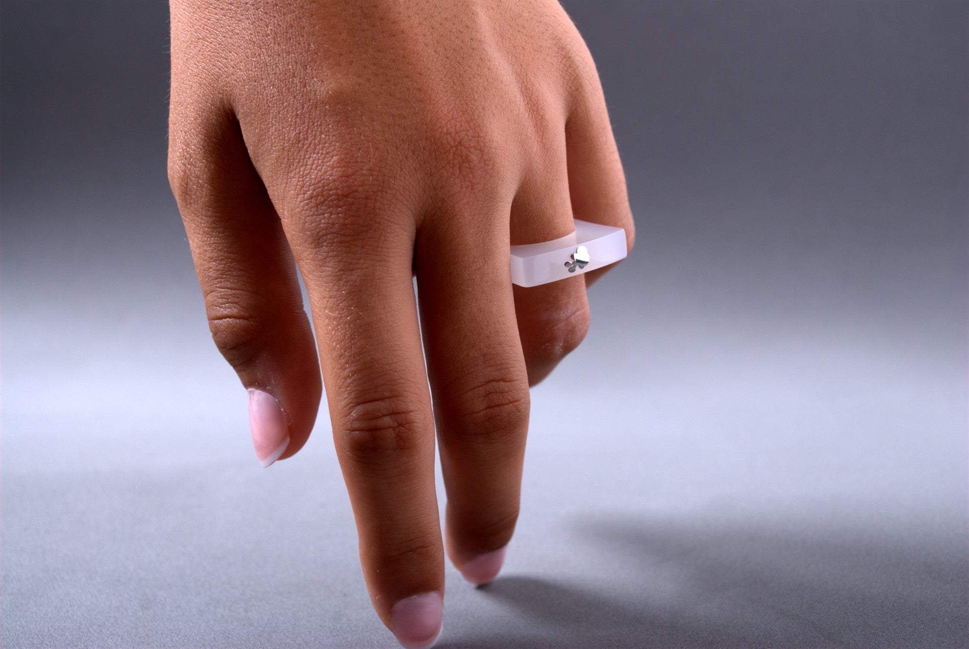 Anillo Papaiona T6Onto - Lucent Snow
