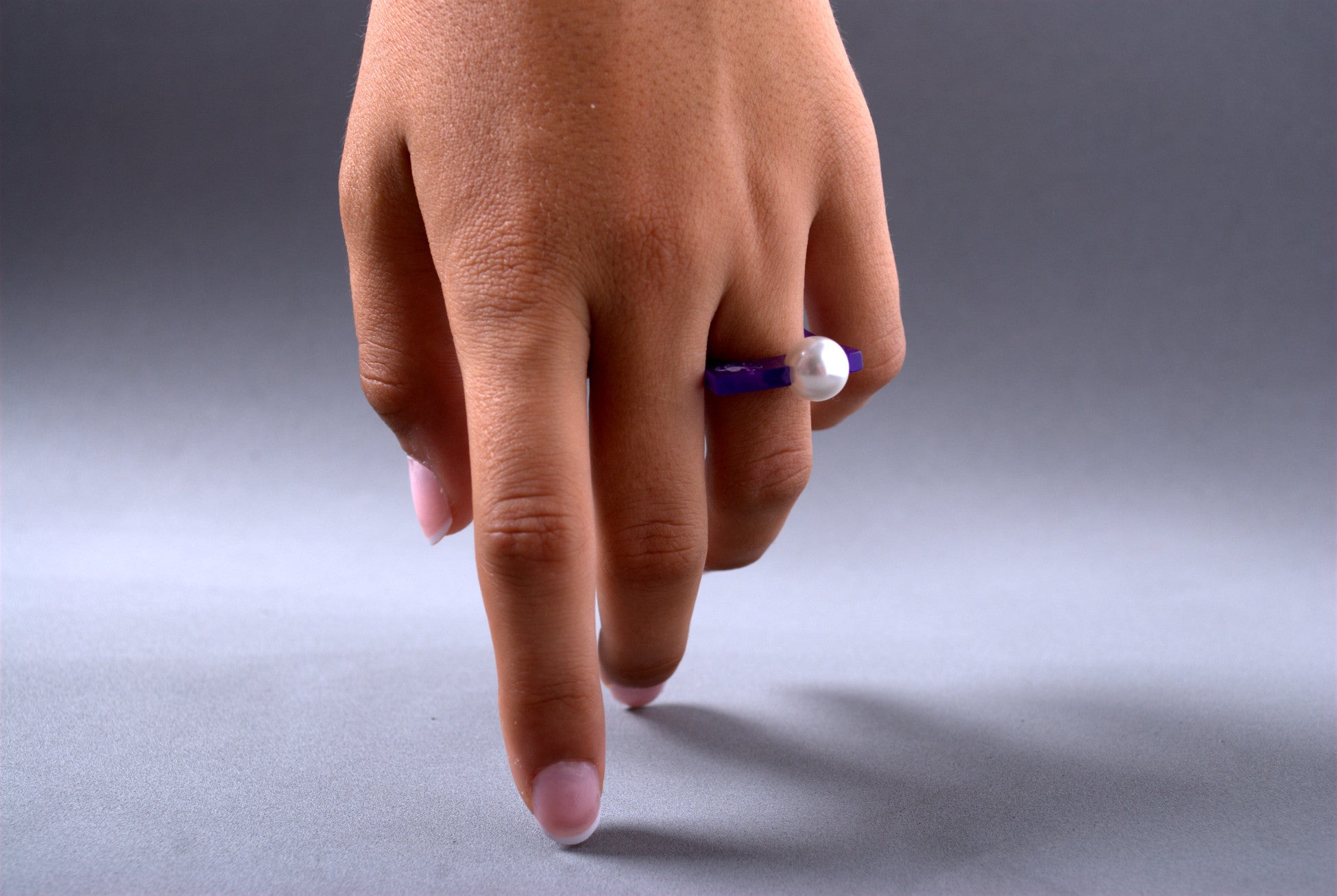 Anillo Papaiona T3 - Lucent Indigo