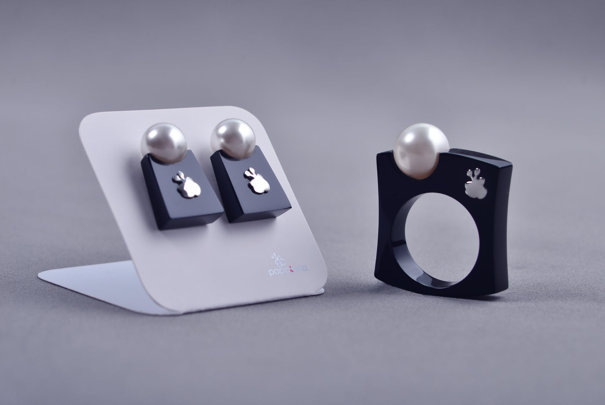 Conjunto anillo y pendientes Combi Solid Black
