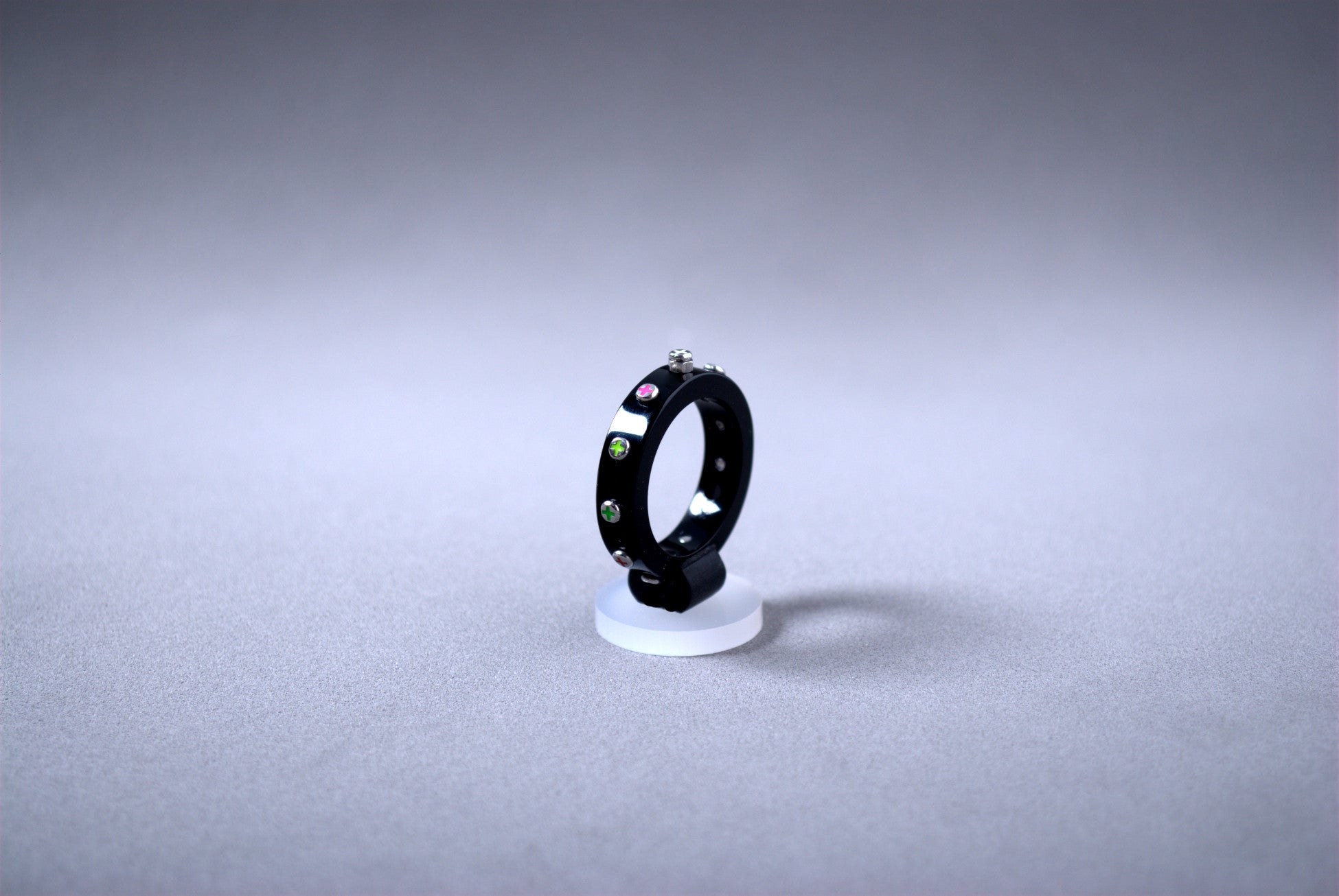 Black Rosary Ring by Papaiona